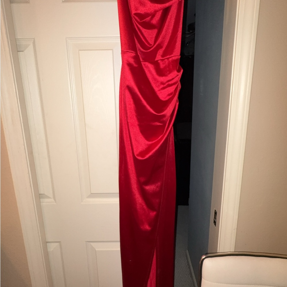 Windsor Elegant Red Evening Dress